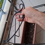 Terracotta planter with metal stand set