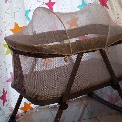 Premaman Baby Cradle like new with Mosquito Net