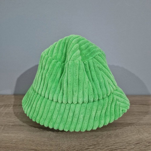H&M green lime velvet hat size M like new