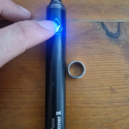 Vape pen Vision Spinner 2 used with adjustable wattage