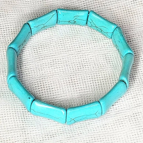 Howlite stone bracelet turquoise color like new