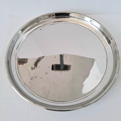 Round stainless steel serving trays used, pack of 3, 31cm diameter