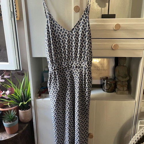 One-piece jumpsuit like new, size S-M with adjustable straps