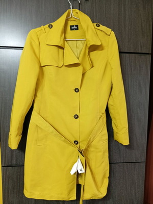 Zolla women's trench coat size S like new, yellow