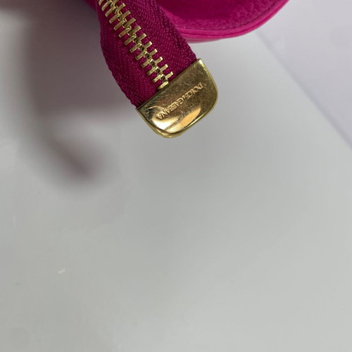 Dolce & Gabbana leather clutch like new, pink