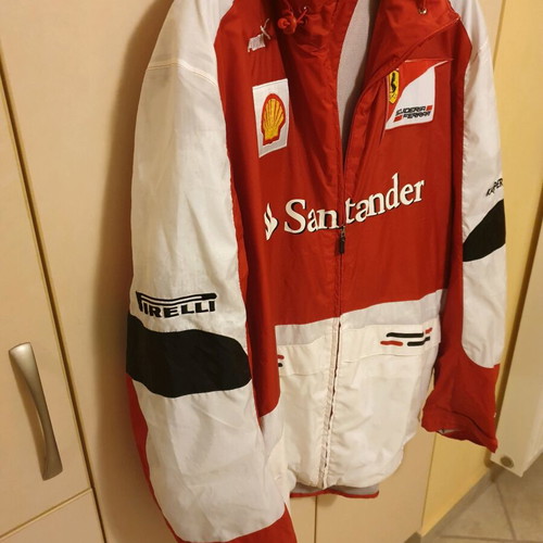 Puma Ferrari windbreaker waterproof jacket XXL like new