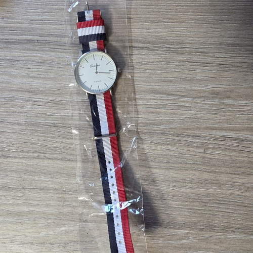 Geneva Platinum watch new with NATO strap unisex