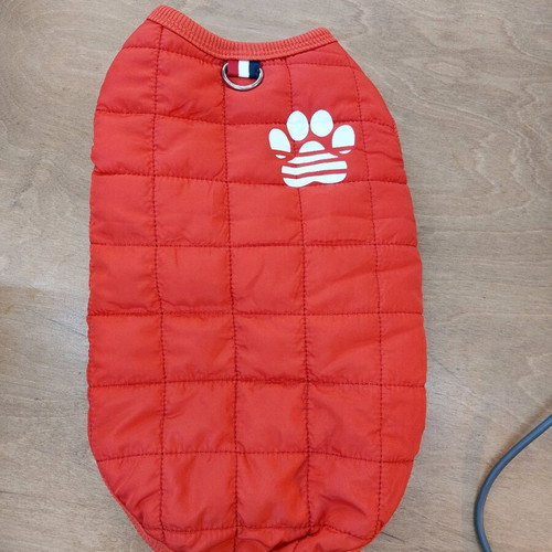 Dog jacket new, size L for up to 6 kg