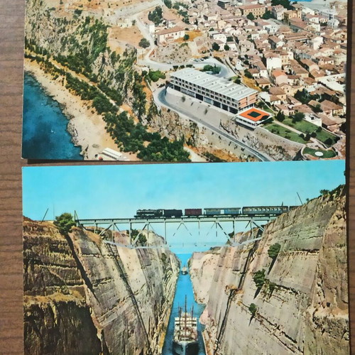 Collectible postcards like new, set of 16 with landmarks
