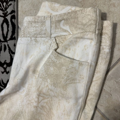 Sarah Lawrence women's pants size 40, white-gold, like new