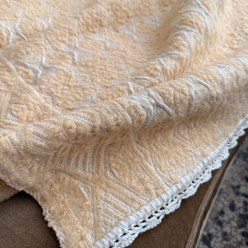 Handmade wool throw blanket used, beige 200x130 cm