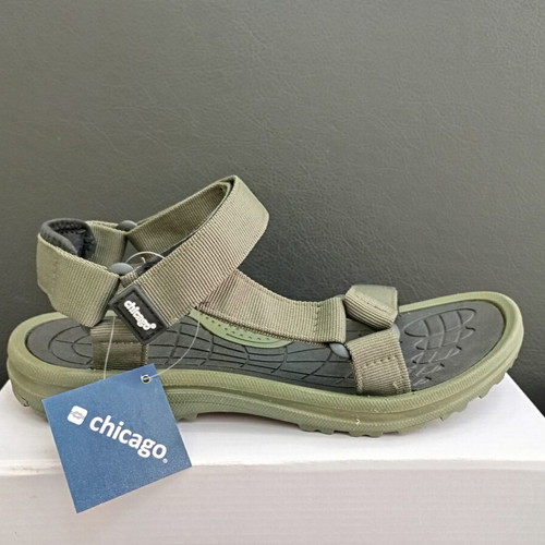 Chicago sandals new, adjustable straps, khaki color