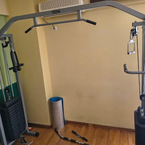 Viking BR-24 Crossover gym machine like new