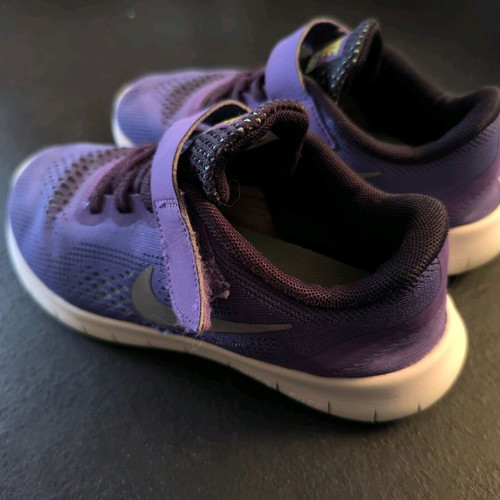 Nike kids athletic shoes used, size 34, purple