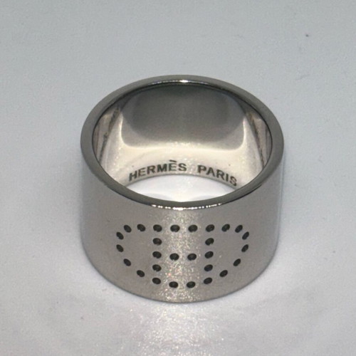 Hermes H silver ring like new