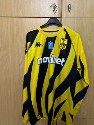 Aris jersey like new, size Large