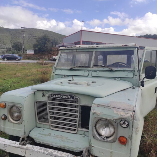Land Rover Defender used 1983 manual 2250cc multipurpose farm vehicle