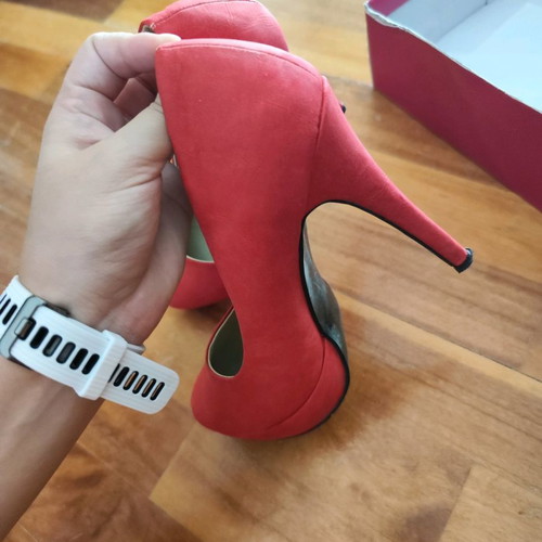 High heels used, size 40, pink suede pumps