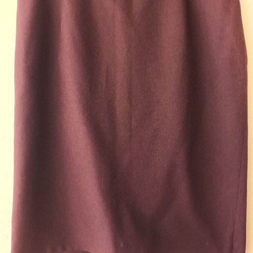 Women's skirt, straight cut, burgundy with back slit, size 50