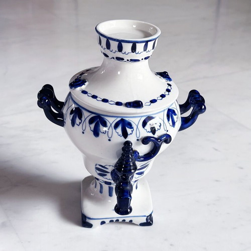 Samovar Gzhel handmade porcelain vintage 1980s used, height 23 cm