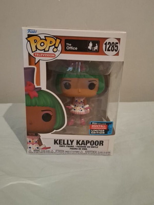 Funko POP The Office Kelly Kapoor new