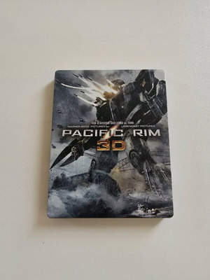 Steelbook Blu-Ray Pacific Rim 3D like new, complete collector's edition with cards