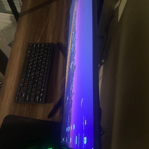 Xiaomi Mi Desktop Monitor 1C IPS 23.8" FHD with Razer wired mouse