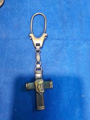 Christian keychains new, pack
