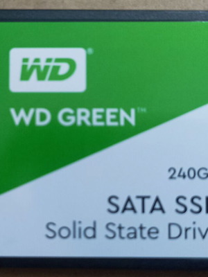 Western Digital WD Green WDS240G2G0A 240GB SATA SSD
