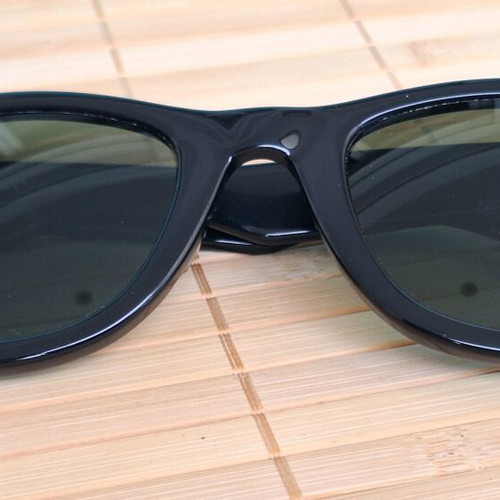 Ray Ban Wayfarer sunglasses used, black, made in USA