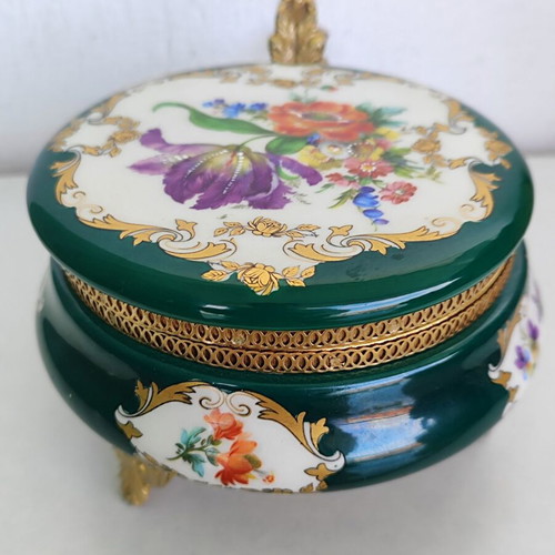 ACF Style de Limoges Porcelain Decorative Container used, vintage