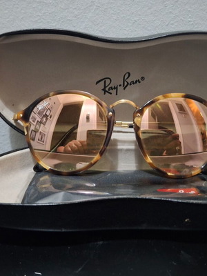 Ray-Ban RB 2447 Golden sunglasses like new, brown and gold