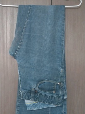 DKNY jeans medium like new, blue