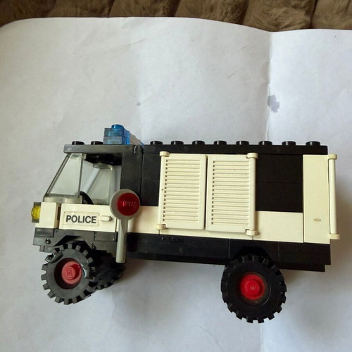 6681 LEGO Legoland Town Police Van classic vintage set