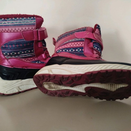 Girls' snow boots like new, size 33, pink