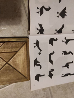 Tangram wooden game like new
