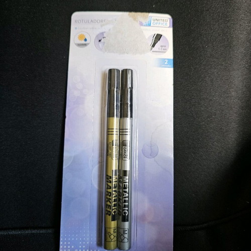 Metallic markers set of 2 sealed, United Office