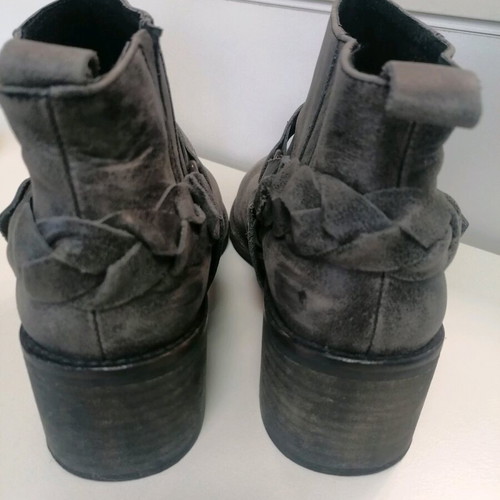 KG Kurt Geiger leather ankle boots used, gray, size 39