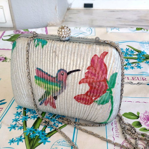Vintage clutch shoulder bag refurbished with handmade hummingbird pattern silver multicolor