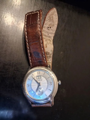 Ρολόι Vogue unisex μεταχειρισμένο, ασημί καντράν με small seconds, ανοξείδωτο ατσάλι