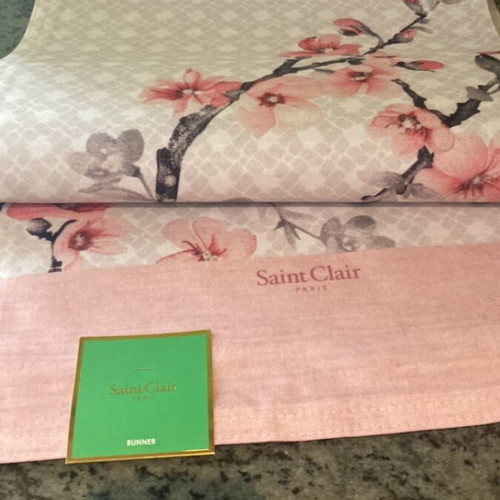 Saint Clair Tablecloth and Runner new