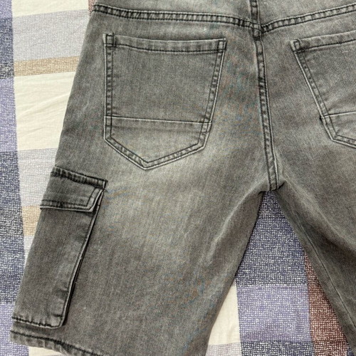 Men's gray denim bermuda shorts size 30 like new