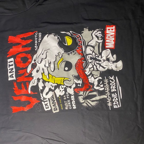 Funko Pop Anti-Venom with Medium T-shirt new