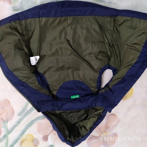 Benetton kids sleeveless vest like new blue for 2-3 years