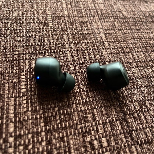 Jlab wireless earbuds like new, without charger
