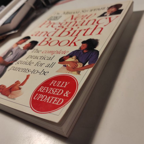 New Pregnancy and Birth Book like new by Dr. Miriam Stoppard