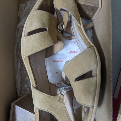 Wonders women's sandals used, leather, Spanish, size 38, beige brown