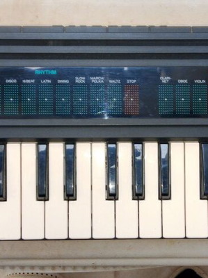 Αρμόνιο synthesizer Yamaha potasound PSS-130 μεταχειρισμένο με μετασχηματιστή
