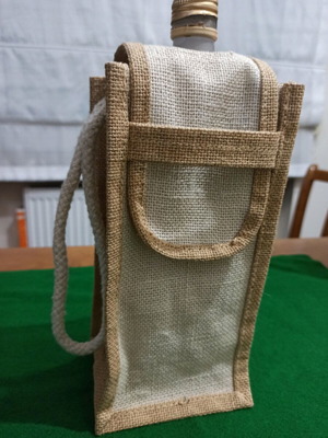 Bottle carrier bag like new made of burlap