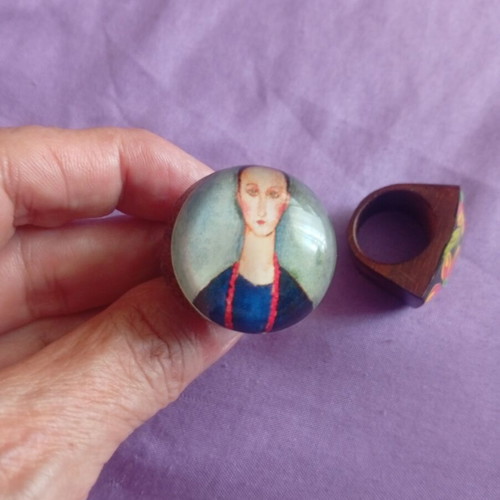 Wooden handmade rings set, like new, floral and portrait design